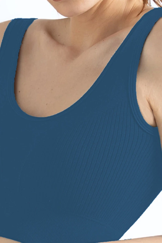 Damski Top Sportowy na Szerokich Ramiączkach Prążkowany AT09, blu-granatowy