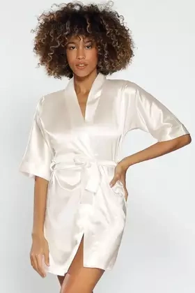 Klasyczna podomka z satyny Dkaren 90, ecru