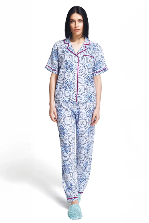 Koszulowa piżama z krótkim rękawem i długimi spodniami Atrani, 100% wiskoza (róż)