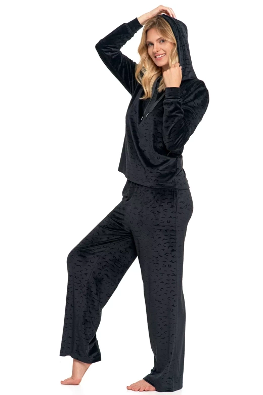 Piżama damska, welurowy miękki dres PDD4300-010, czerń