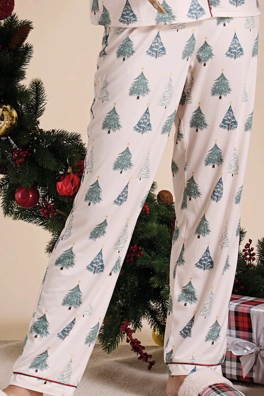 Świąteczna koszulowa piżama z zimowym nadrukiem ALISEE, zielona + woreczek prezentowy