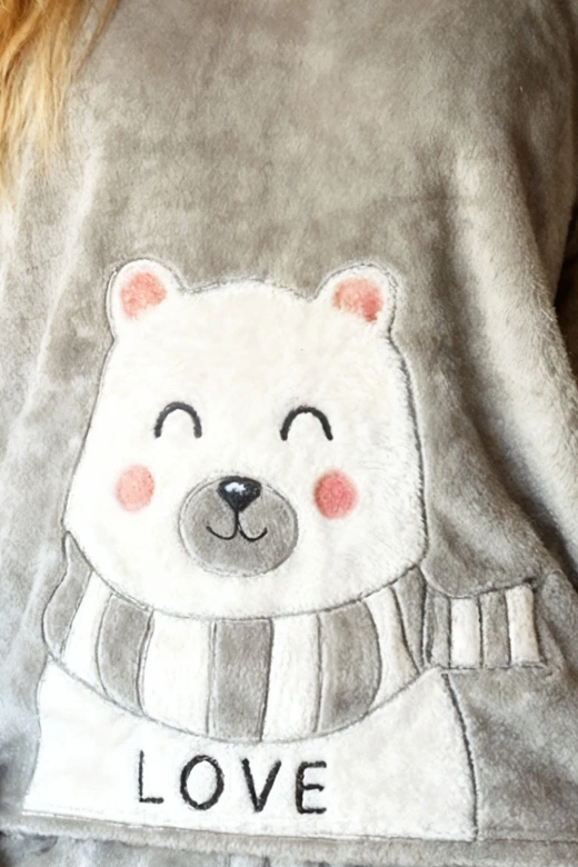 Luźna piżama welurowa z uroczym haftem MIŚ, szara