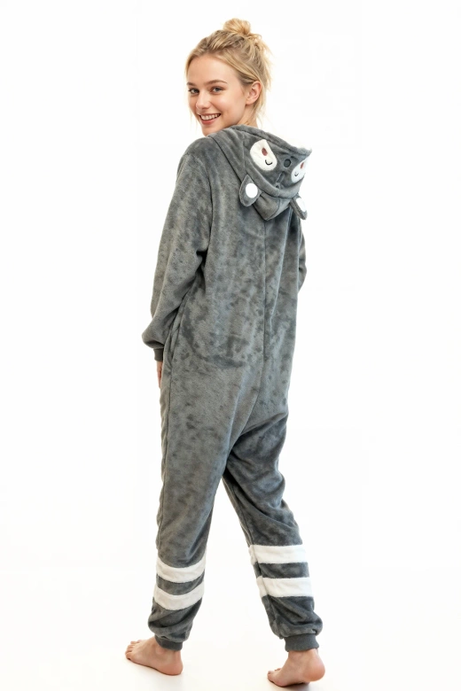 Ciepły kombinezon welurowy z haftowanym kapturem BORSUK, szary