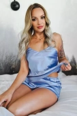 Komplet: satynowa koszulka + szorty KAREN, błękit