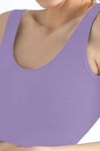 Damski Top Sportowy na Szerokich Ramiączkach Prążkowany AT09, viola-fioletowy
