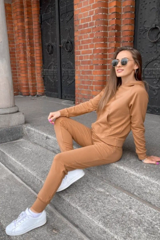 Modny komplet damski/dres z kapturem Seattle, brąz