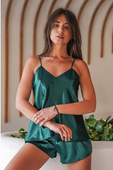 Komplet: satynowa koszulka + szorty KAREN, zielony